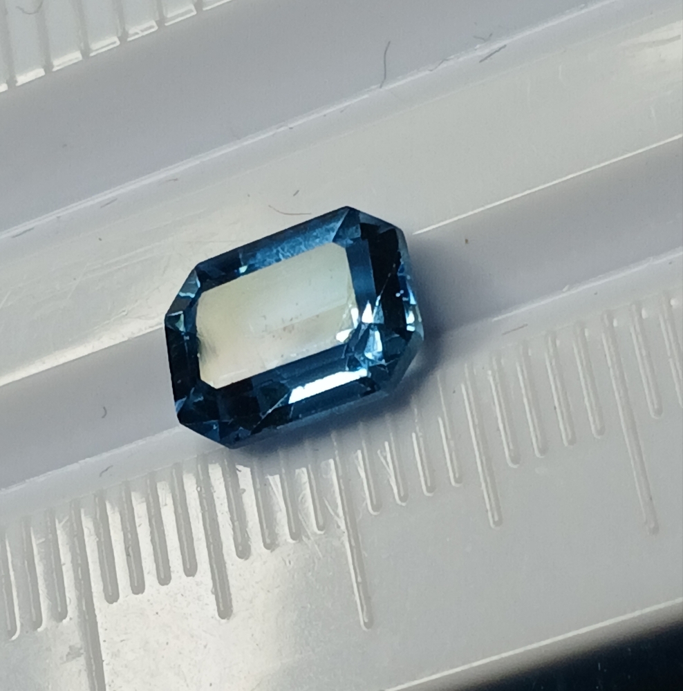 London Blue Topaz Gemstone for Jewelry Making 9x7mm